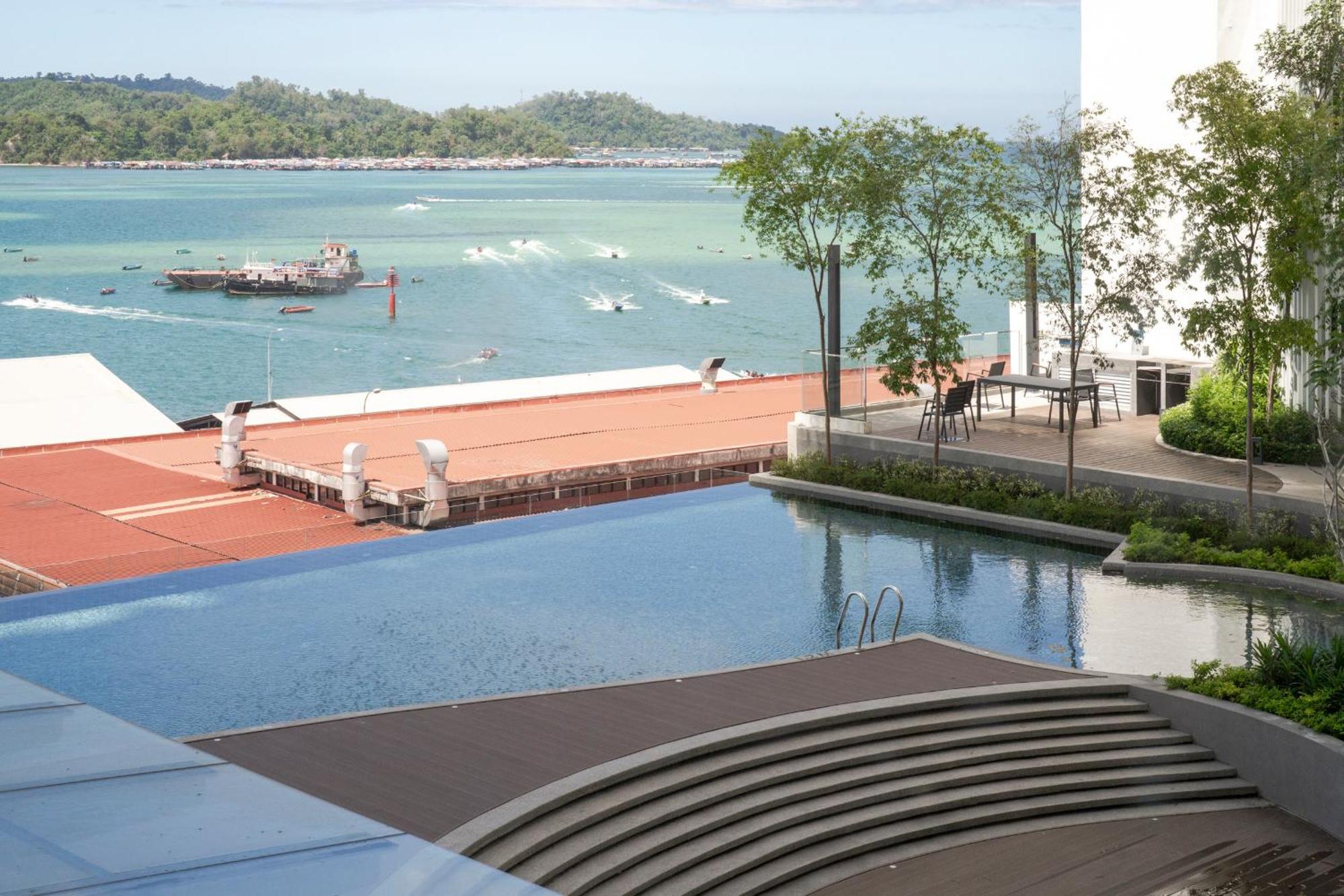 Hotel Citadines Waterfront Kota Kinabalu Exterior foto